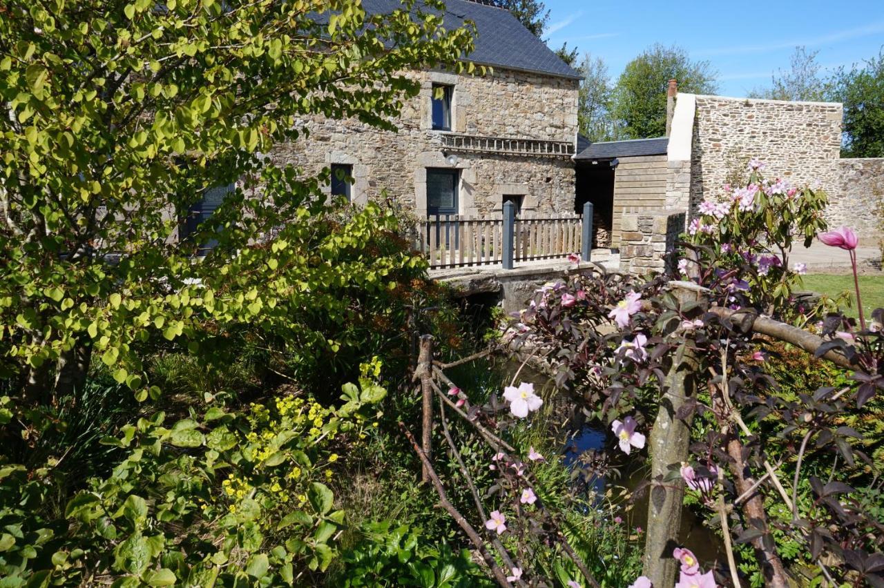 Bed and Breakfast Au Fil De L'Eau Le Vast Esterno foto
