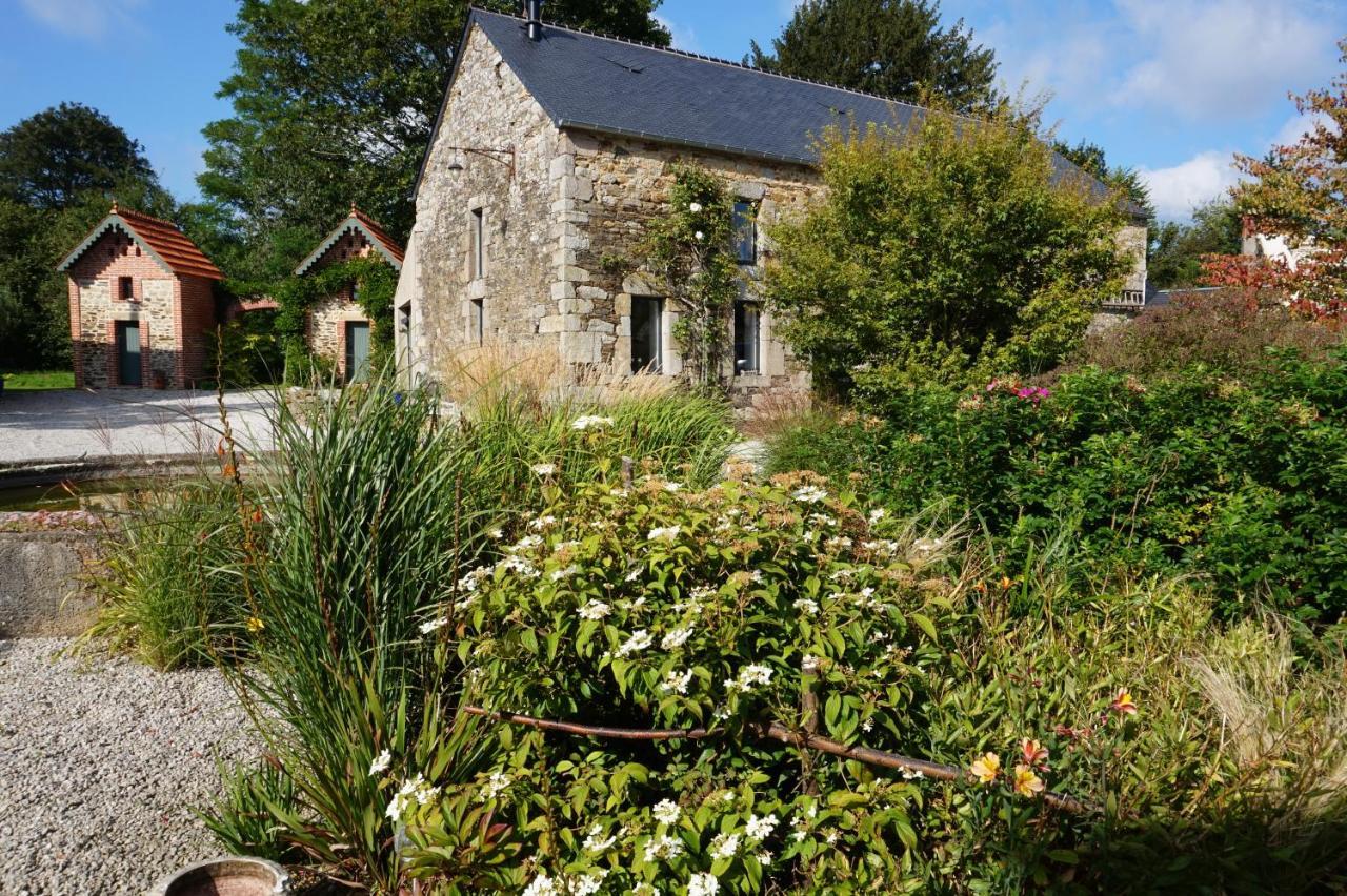 Bed and Breakfast Au Fil De L'Eau Le Vast Esterno foto