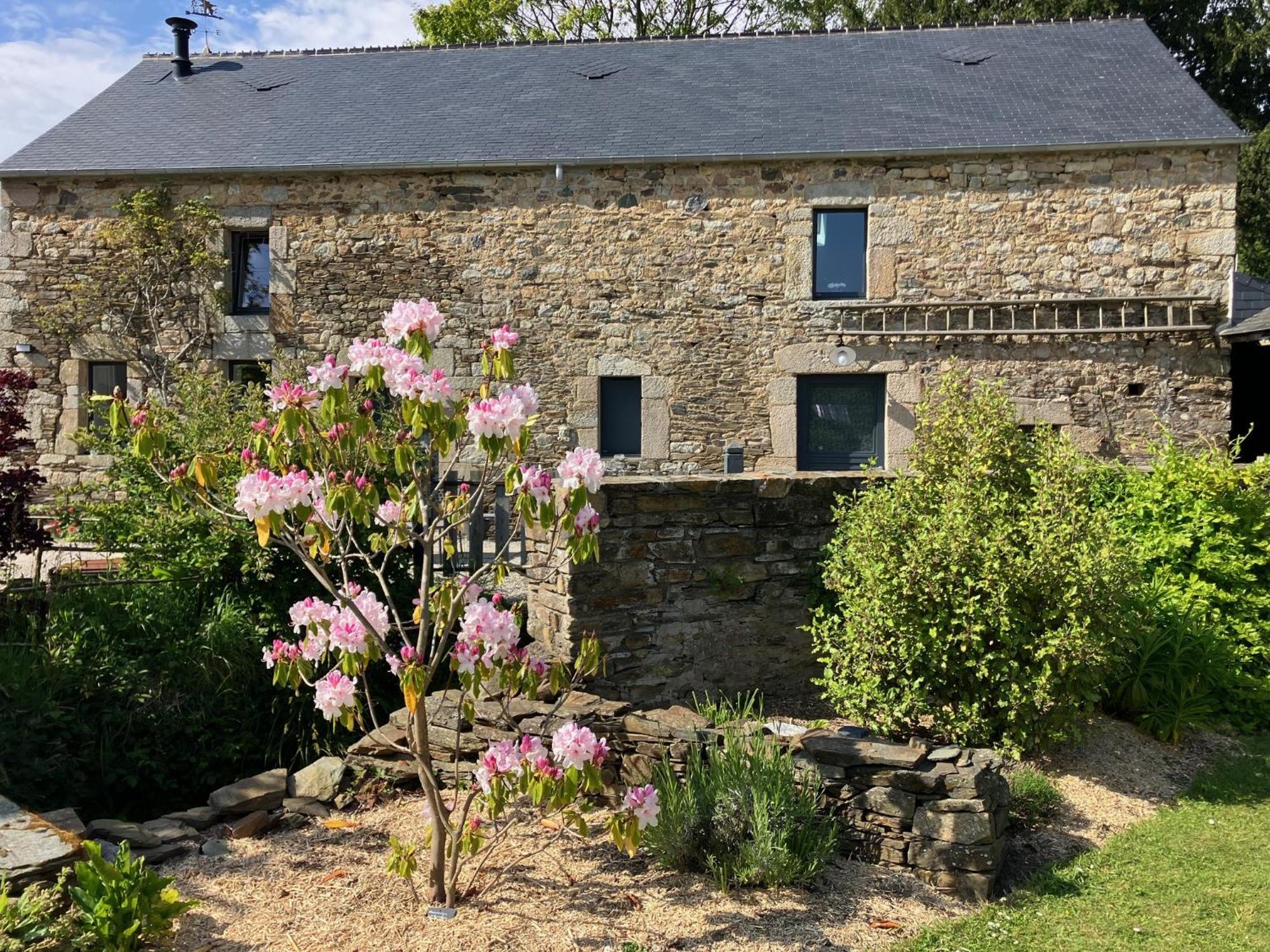 Bed and Breakfast Au Fil De L'Eau Le Vast Esterno foto