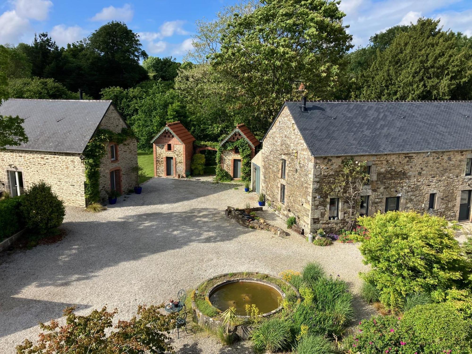 Bed and Breakfast Au Fil De L'Eau Le Vast Esterno foto